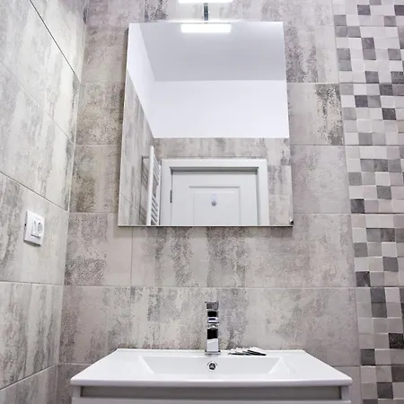 Tomis Promenada Апартаменты *