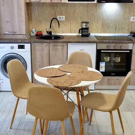 Апартаменты Tomis Promenada Нэводари