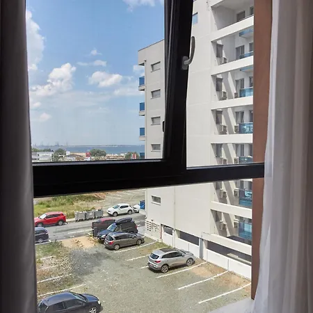 Апартаменты Tomis Promenada *