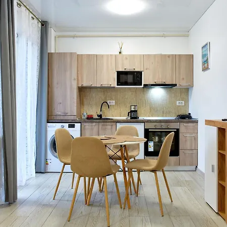 Tomis Promenada Апартаменты *