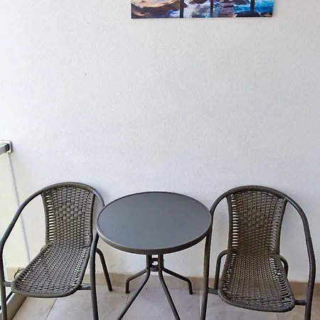 Tomis Promenada Апартаменты *