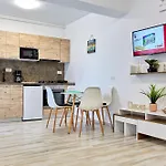 Tomis Promenada Mamaia Nord Apartment Navodari