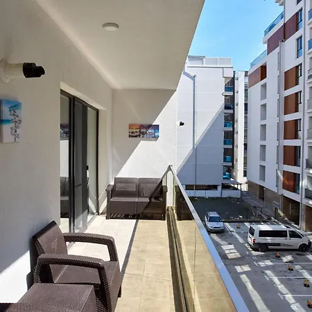 Tomis Promenada Mamaia Nord Apartment