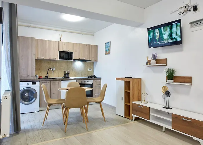 Tomis Promenada Apartament *