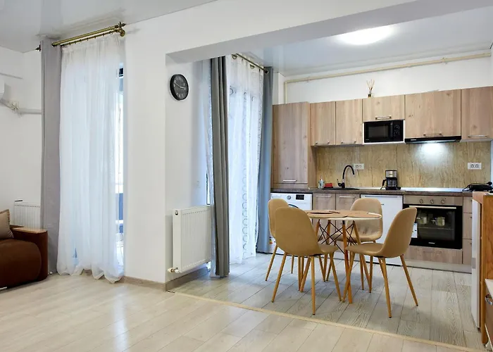 Tomis Promenada Apartament *