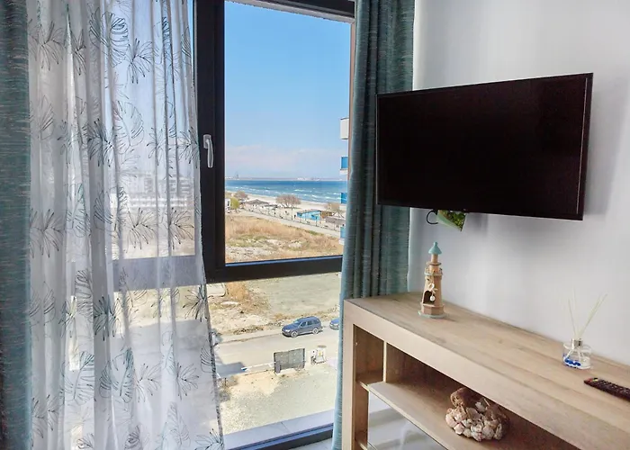 Tomis Promenada Apartament *