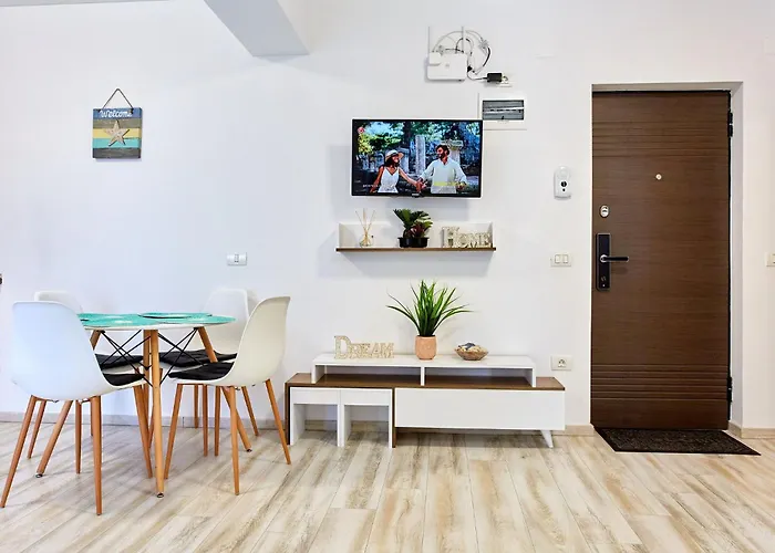 Tomis Promenada Apartament Năvodari